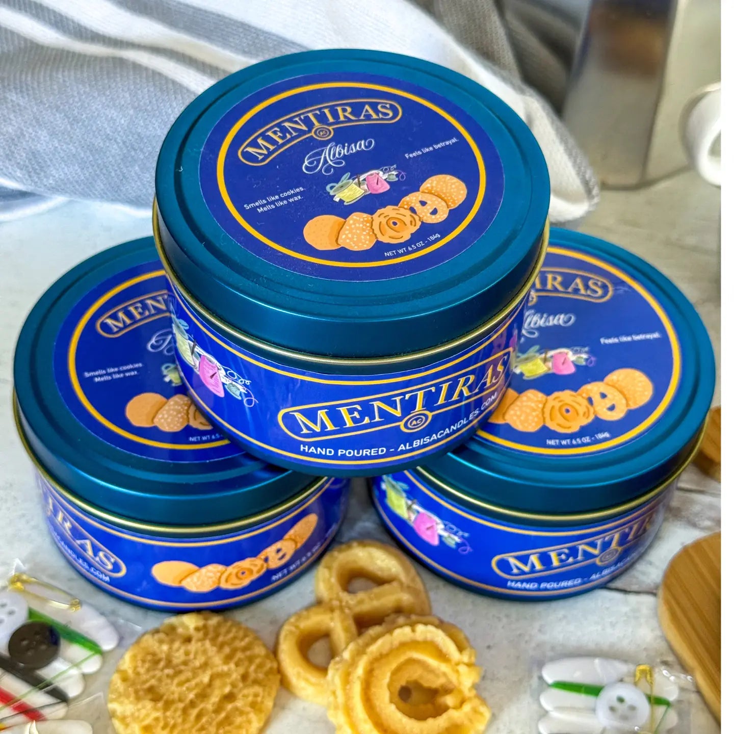 Mentiras Cookie Tin Candle