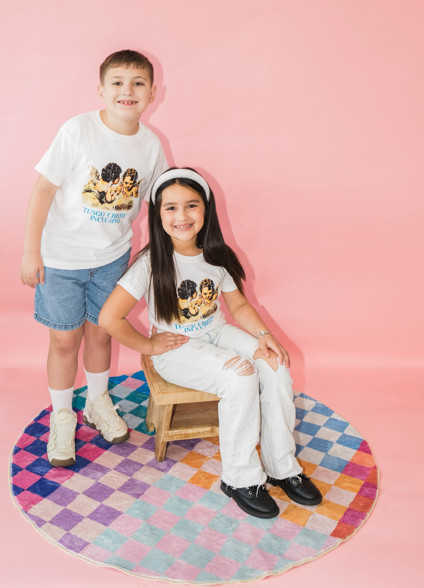 Tengo Chisme Inclusivo T-shirt