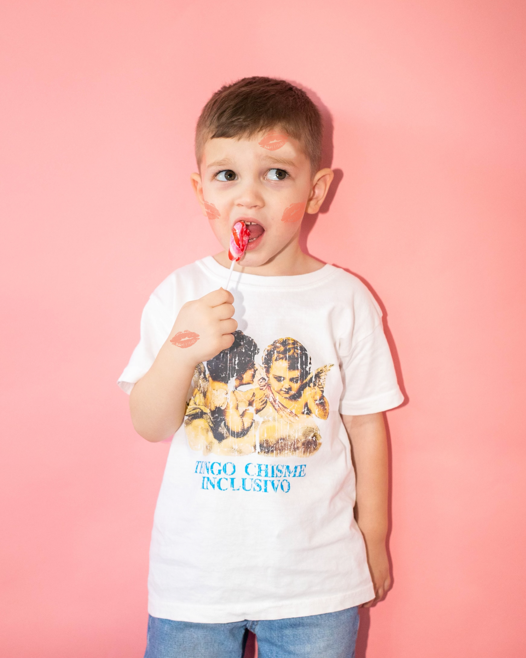 Tengo Chisme Inclusivo T-shirt
