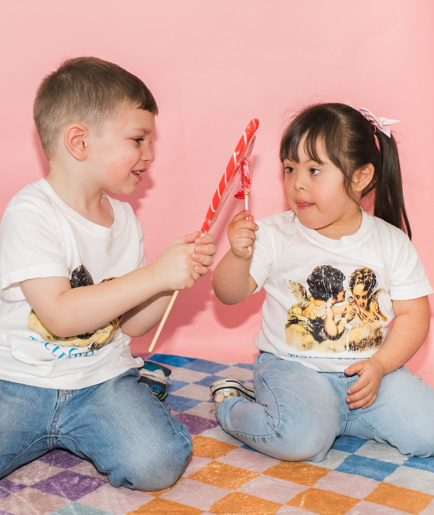 Tengo Chisme Inclusivo T-shirt