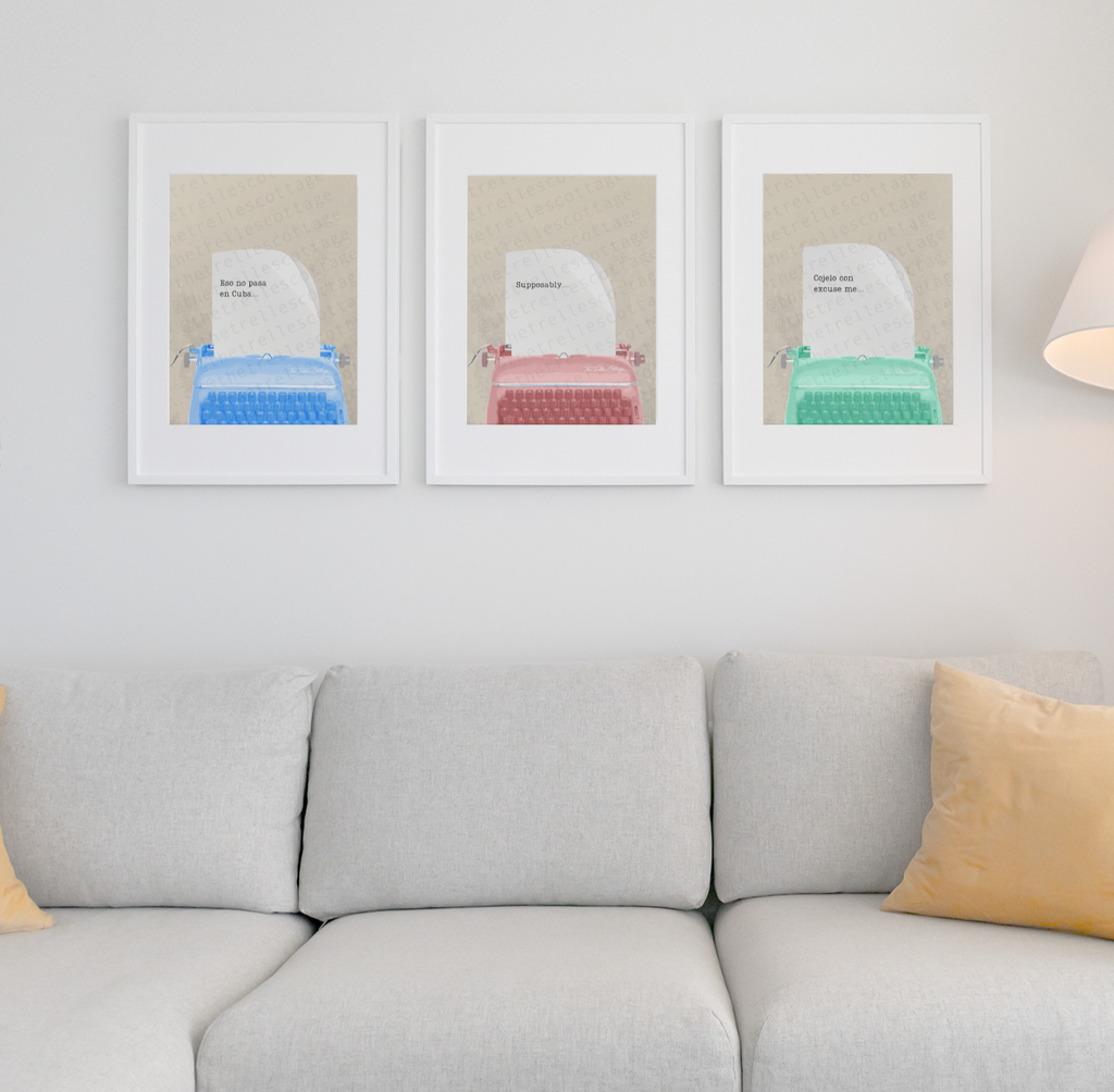 Eso No Pasa En Cuba Typewriter Print