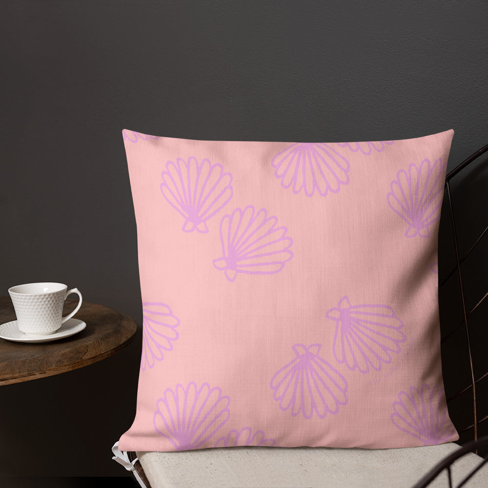 Happy Clam Pillow